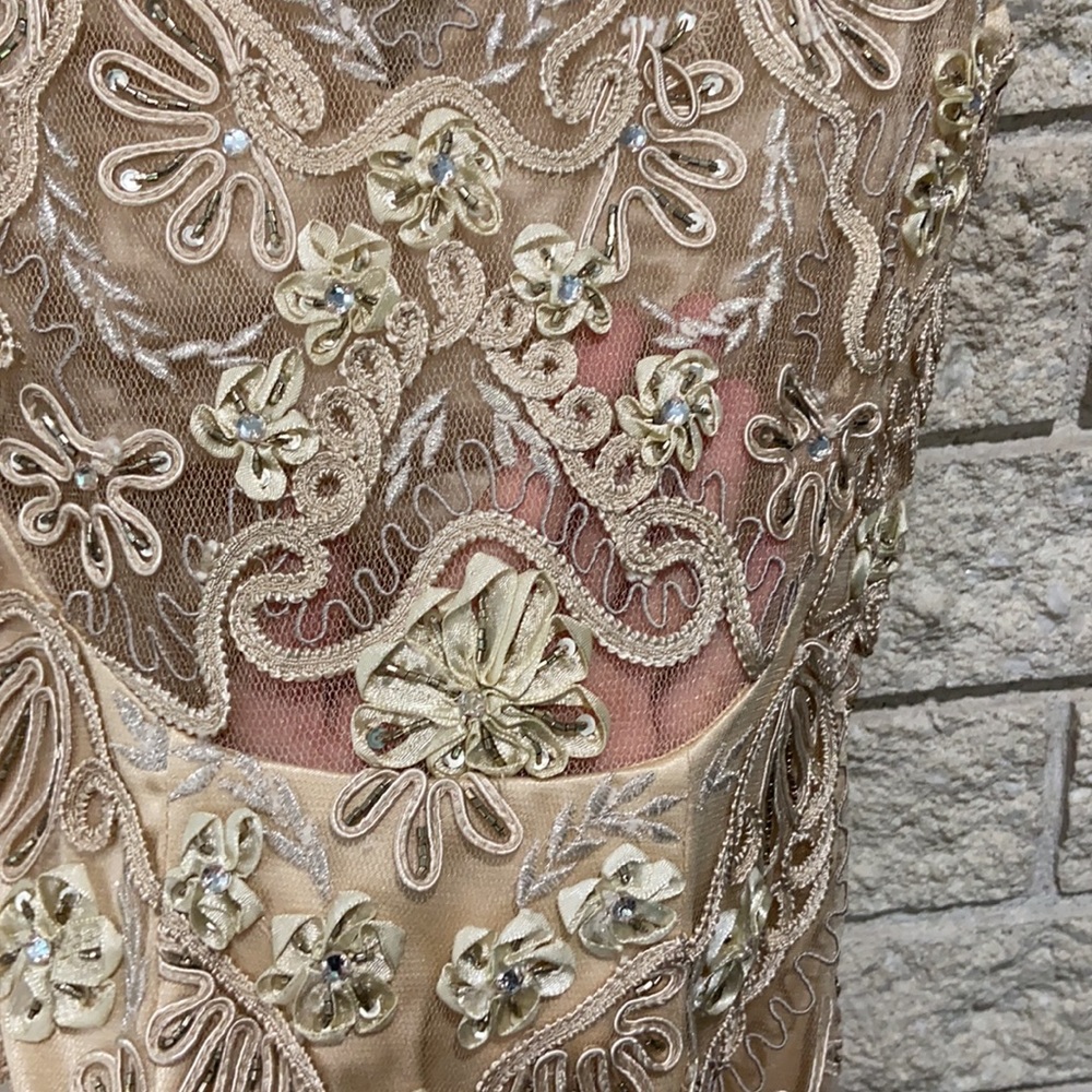 Sue Wong beaded dress - Picture 9 of 13